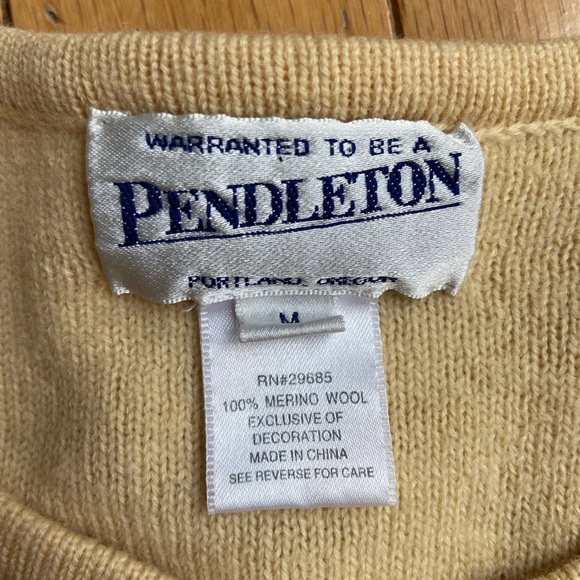 Vintage Pendleton Womens Cardigan Sweater Floral Bead Merino Wool Medium - Picture 6 of 7